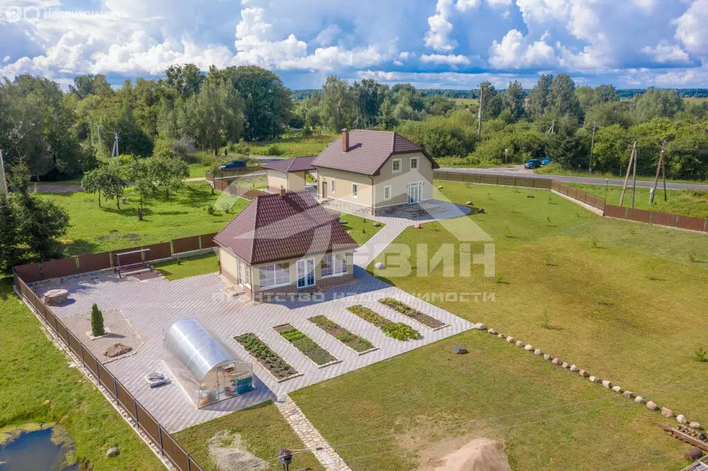 Дом в посёлок Зорино, Центральная улица (160 м) - Фото 0