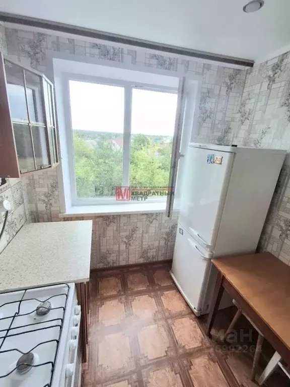 2-к кв. Белгородская область, Старый Оскол ул. Хмелева, 1 (45.0 м) - Фото 1