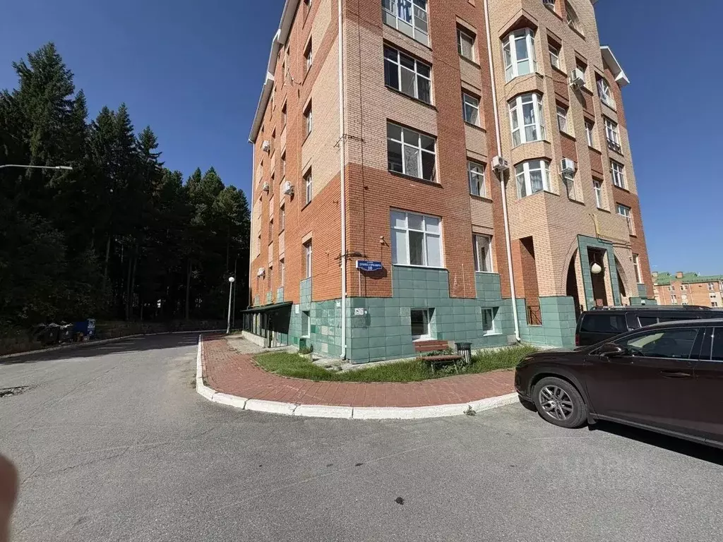 Офис в Ханты-Мансийский АО, Ханты-Мансийск ул. Дунина-Горкавича, 10 ... - Фото 1