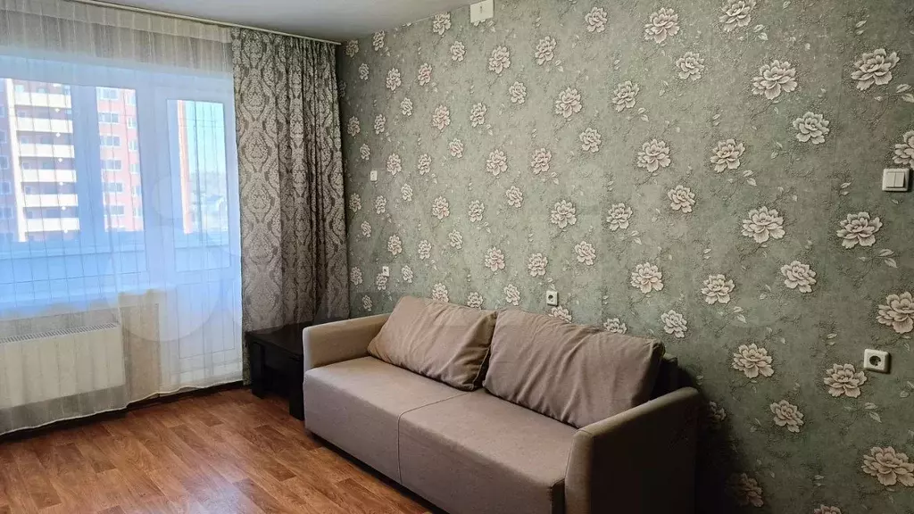 1-к. квартира, 37 м, 6/10 эт. - Фото 0