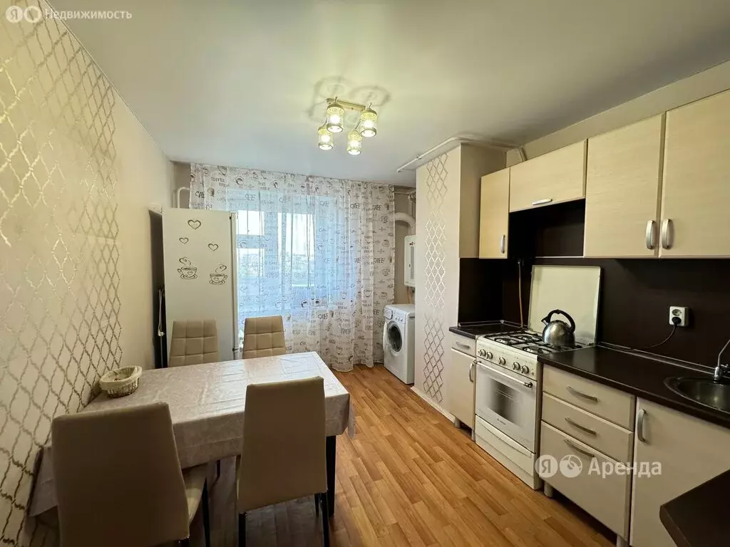 2-комнатная квартира: Казань, проспект Победы, 210 (58 м) - Фото 1