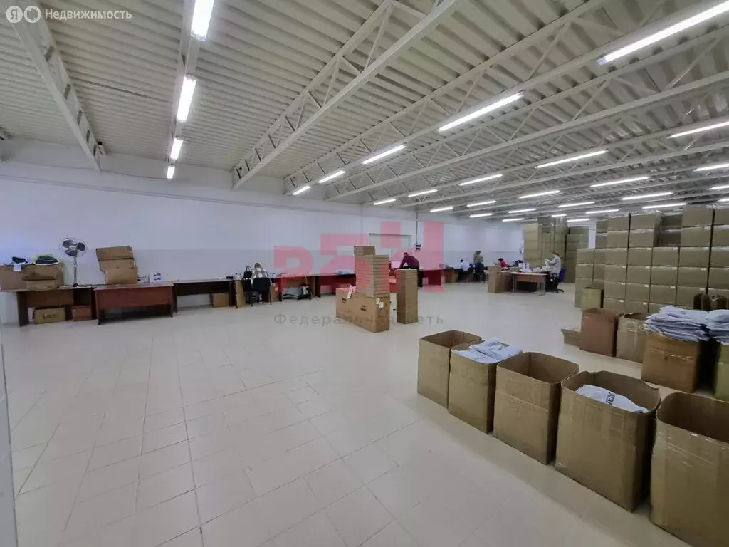 Помещение свободного назначения (950 м) - Фото 1