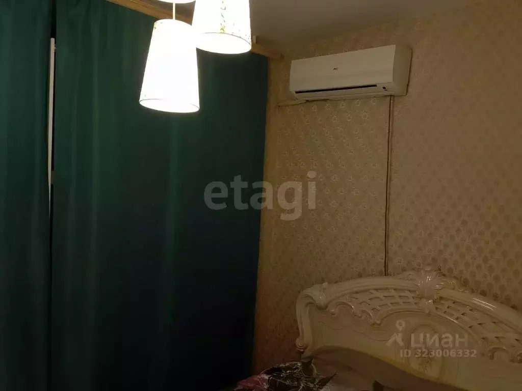 1-к кв. Волгоградская область, Волгоград ул. Базарова, 2 (39.9 м) - Фото 2