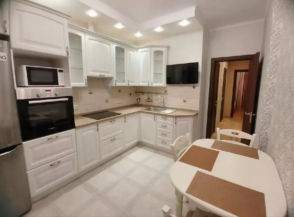 Продается 2-комнатная квартира - Фото 1