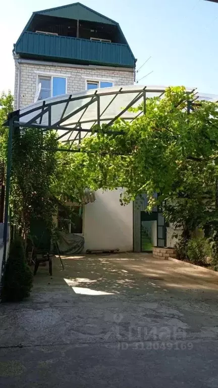 Дом в Краснодарский край, Новороссийск Красноармейская ул. (240 м) - Фото 0