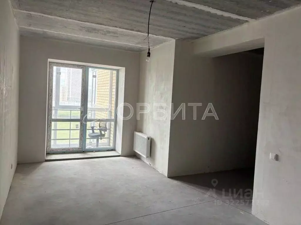 2-к кв. Тюменская область, Тюмень ул. Мельникайте, 150 (81.1 м) - Фото 1