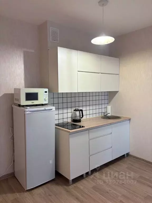 3-к кв. Новосибирская область, Новосибирск Междуреченская ул., 9/2 ... - Фото 2