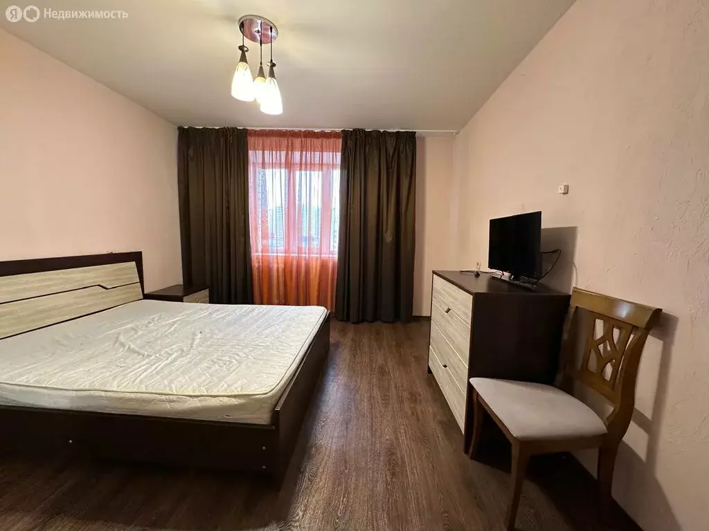 1-комнатная квартира: Брянск, улица Евдокимова, 8 (35.2 м) - Фото 1