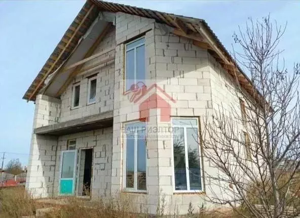 Дом в Самарская область, Волжский район, Черноречье с/пос, с. ... - Фото 1