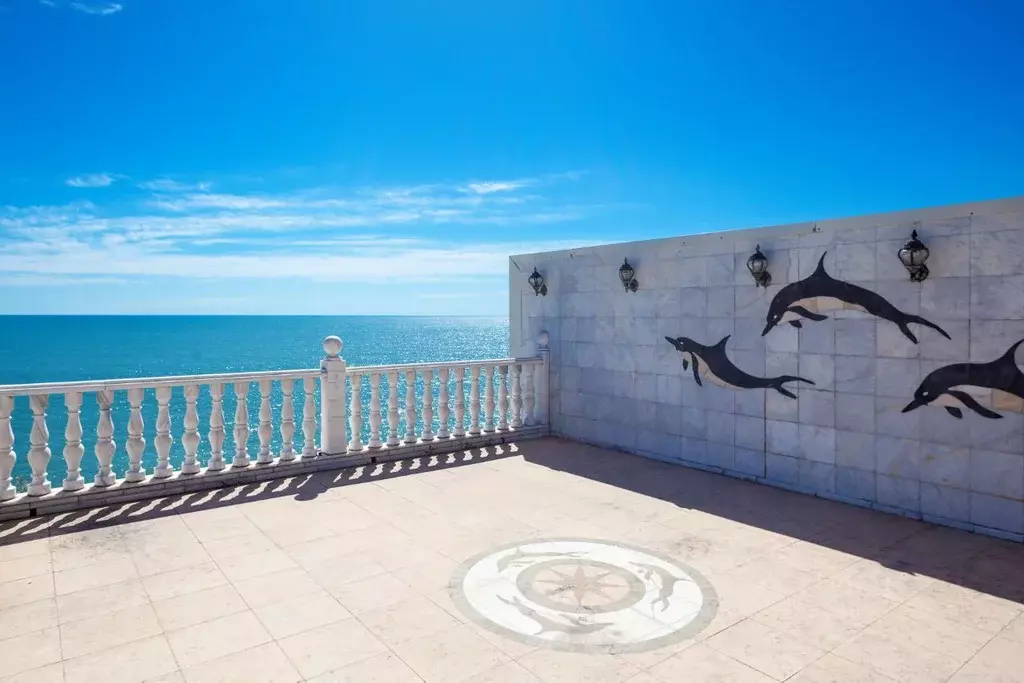 Дом в Краснодарский край, Сочи Новороссийское ш., 27 (400 м) - Фото 2