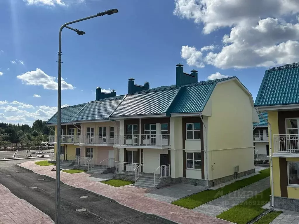 Таунхаус в Свердловская область, Екатеринбург ул. Ежевичная (84 м) - Фото 1