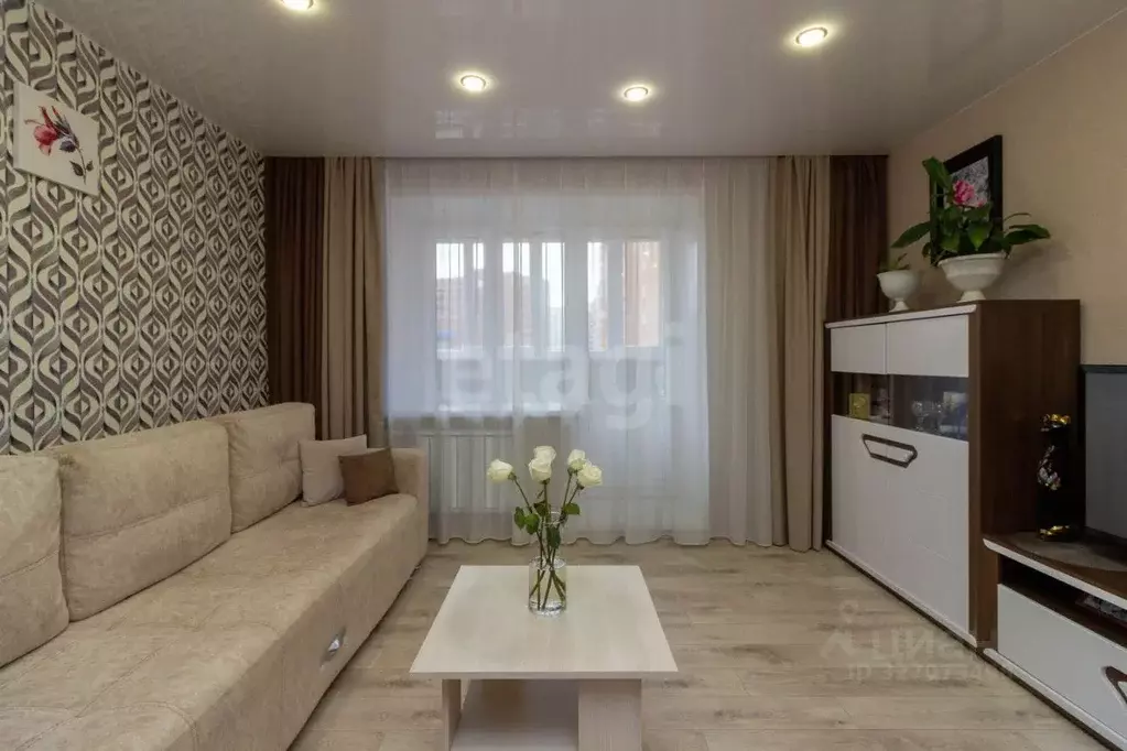 2-к кв. Красноярский край, Красноярск просп. 60 лет Образования СССР, ... - Фото 1