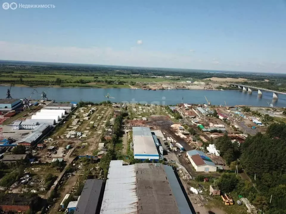 помещение свободного назначения (1250 м) - Фото 0