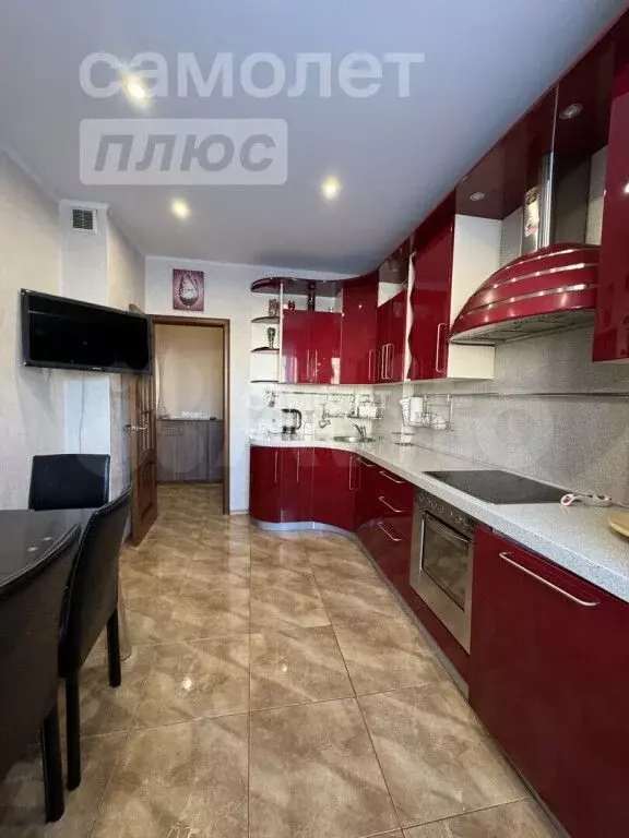 3-к. квартира, 68,4 м, 2/9 эт. - Фото 1