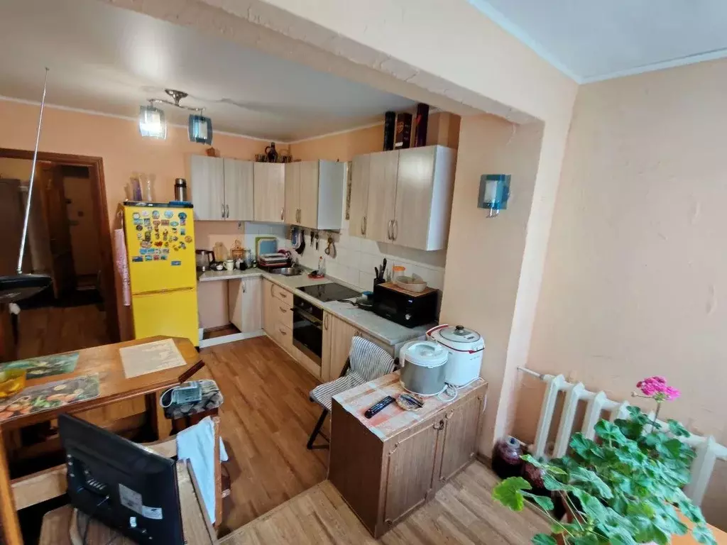 3-к кв. Белгородская область, Старый Оскол Дубрава мкр, 1 кв-л, 3 ... - Фото 2