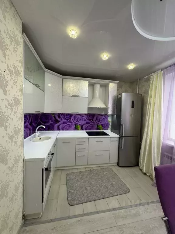 3-к кв. Курская область, Курск просп. Вячеслава Клыкова, 14 (79.0 м) - Фото 0