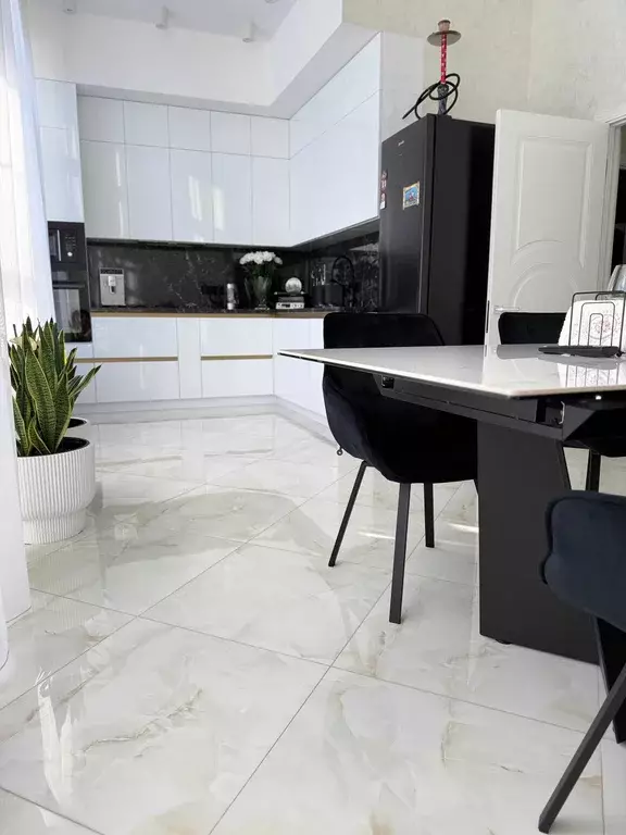 Продаётся 2-к квартира, 71.1 м - Фото 1