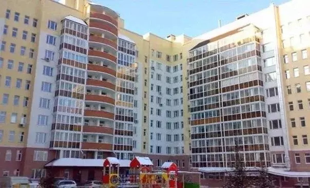 3-к кв. Кемеровская область, Кемерово ул. Гагарина, 52 (83.0 м) - Фото 1