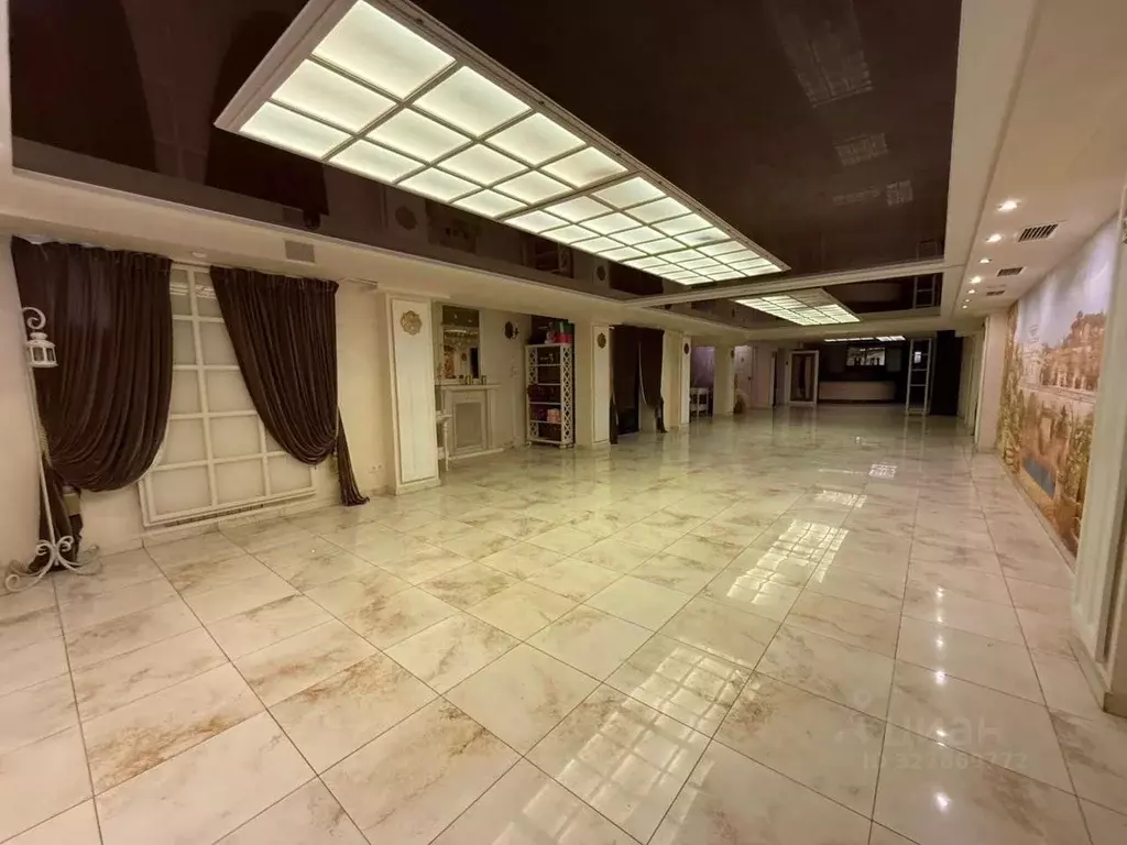 Помещение свободного назначения в Ленинградская область, Сосновый Бор ... - Фото 1