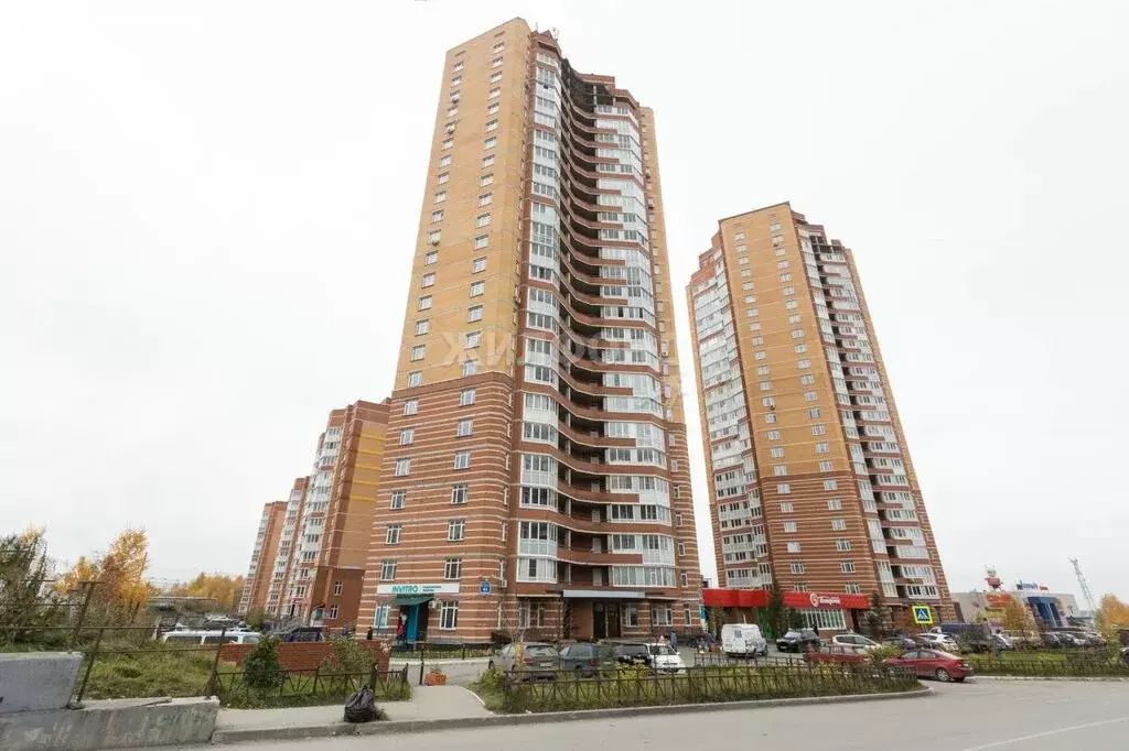 2-комнатная квартира: Новосибирск, улица В. Высоцкого, 43 (56.7 м) - Фото 0