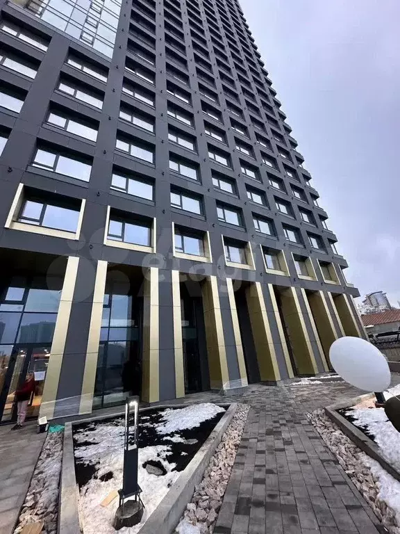 3-к. квартира, 70 м, 9/25 эт. - Фото 1