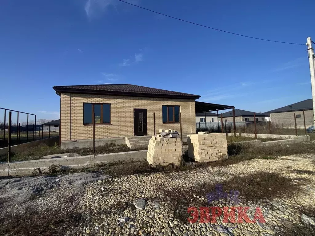 Дом в Краснодарский край, Крымск ул. Почетная, 3 (93 м) - Фото 2