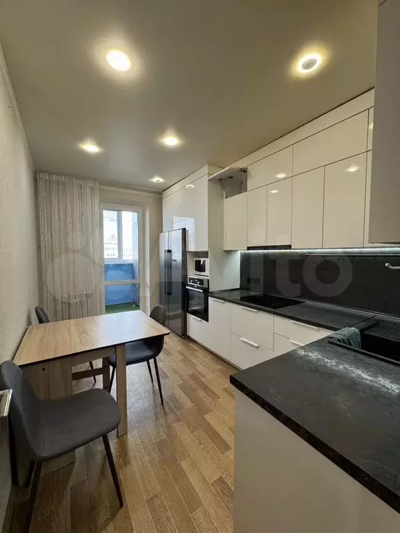 2-к. квартира, 60 м, 9/10 эт. - Фото 1