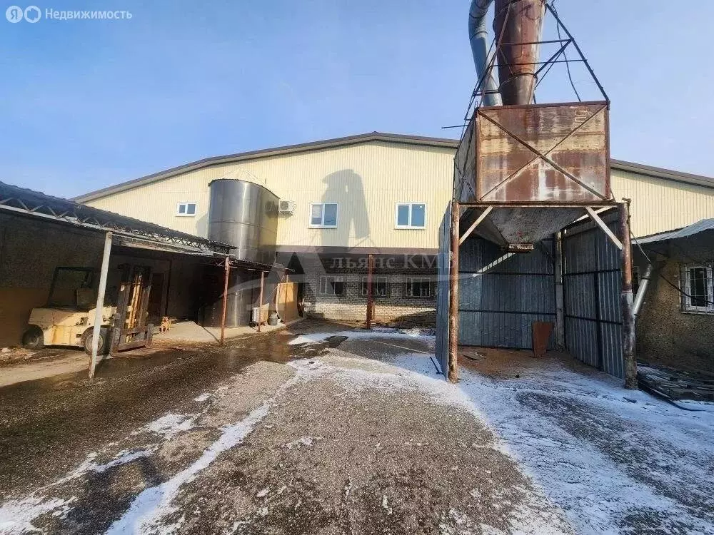 Помещение свободного назначения (1500 м) - Фото 1