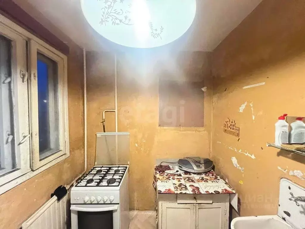Комната Санкт-Петербург ул. Ивана Фомина, 5К1 (14.0 м) - Фото 0