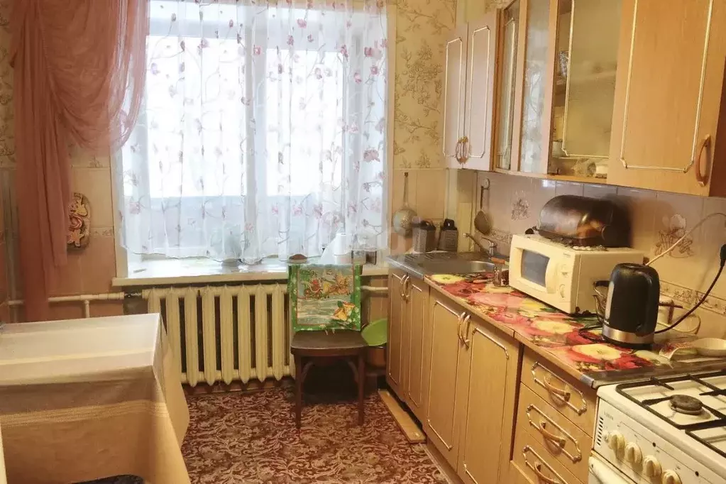 2-к кв. Алтай, Горно-Алтайск ул. Строителей (50.3 м) - Фото 1
