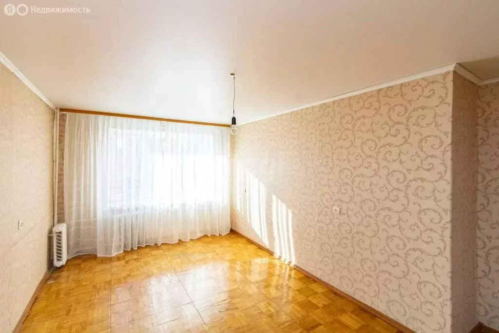 4-комнатная квартира: Тюмень, улица Республики, 164 (68.1 м) - Фото 2