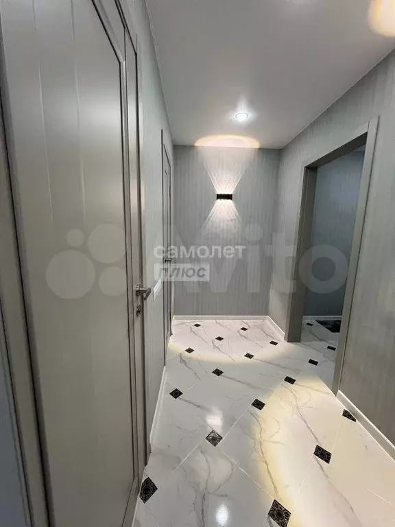 2-к. квартира, 52 м, 7/9 эт. - Фото 0