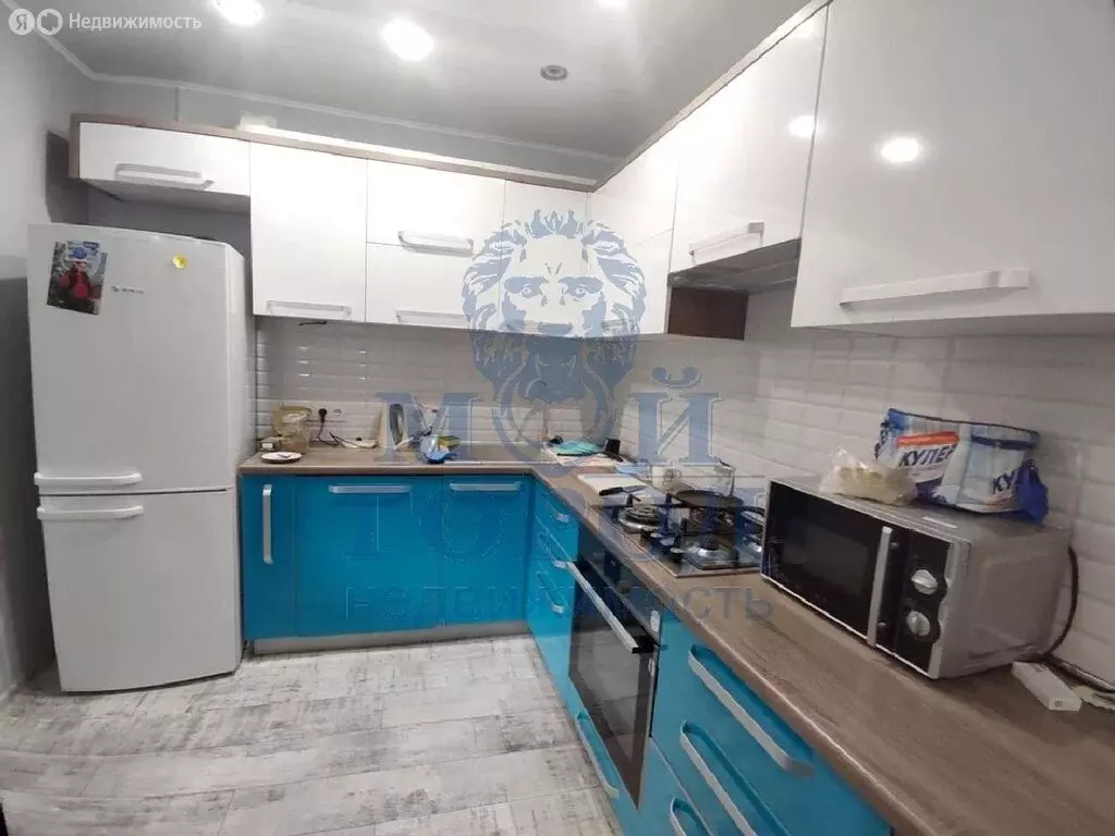 3-комнатная квартира: Батайск, улица Гайдара, 37 (71 м) - Фото 1