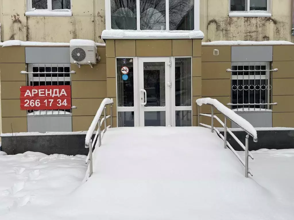 Торговая площадь в Башкортостан, Уфа просп. Октября, 66А (45 м) - Фото 0