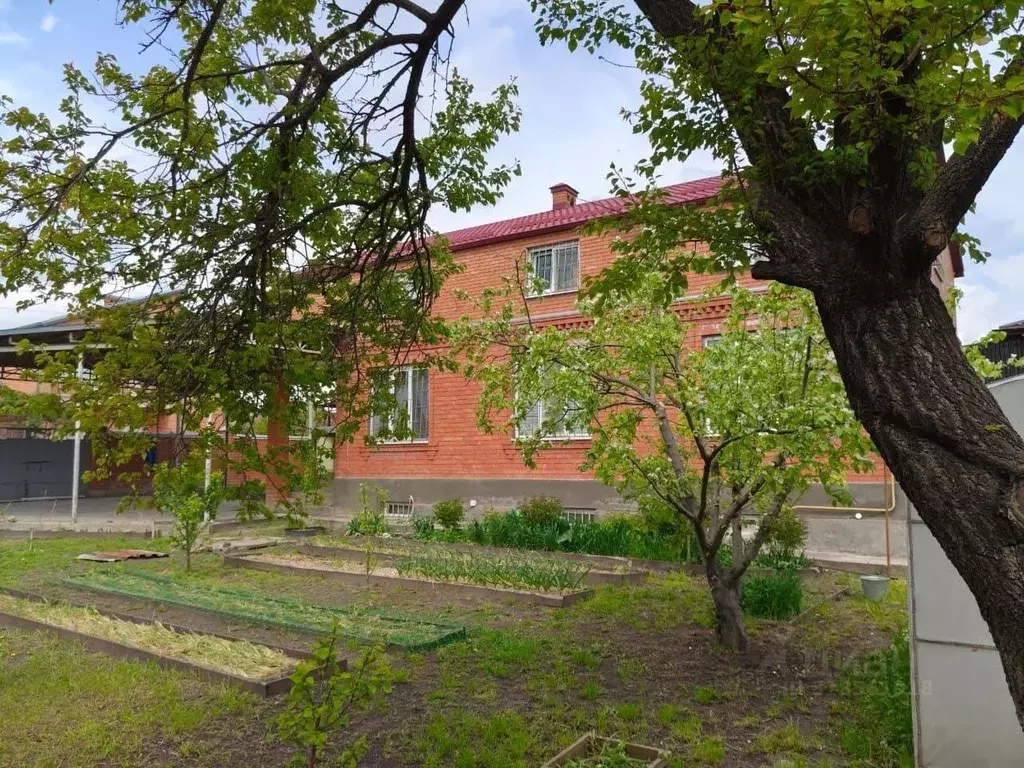 Дом в Ставропольский край, Ессентуки Курганная ул. (257 м) - Фото 0