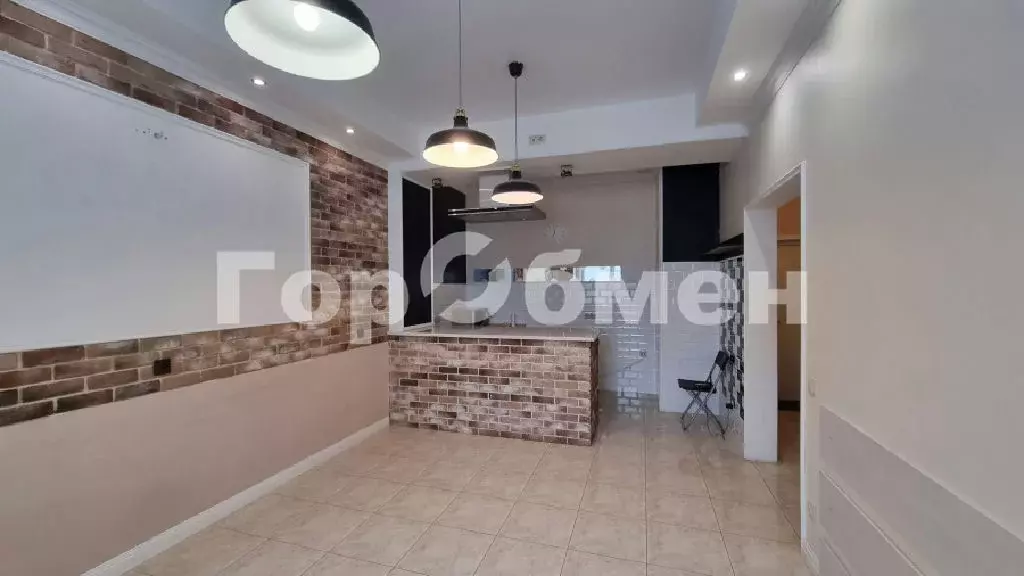 Продается 2-комнатная квартира - Фото 2