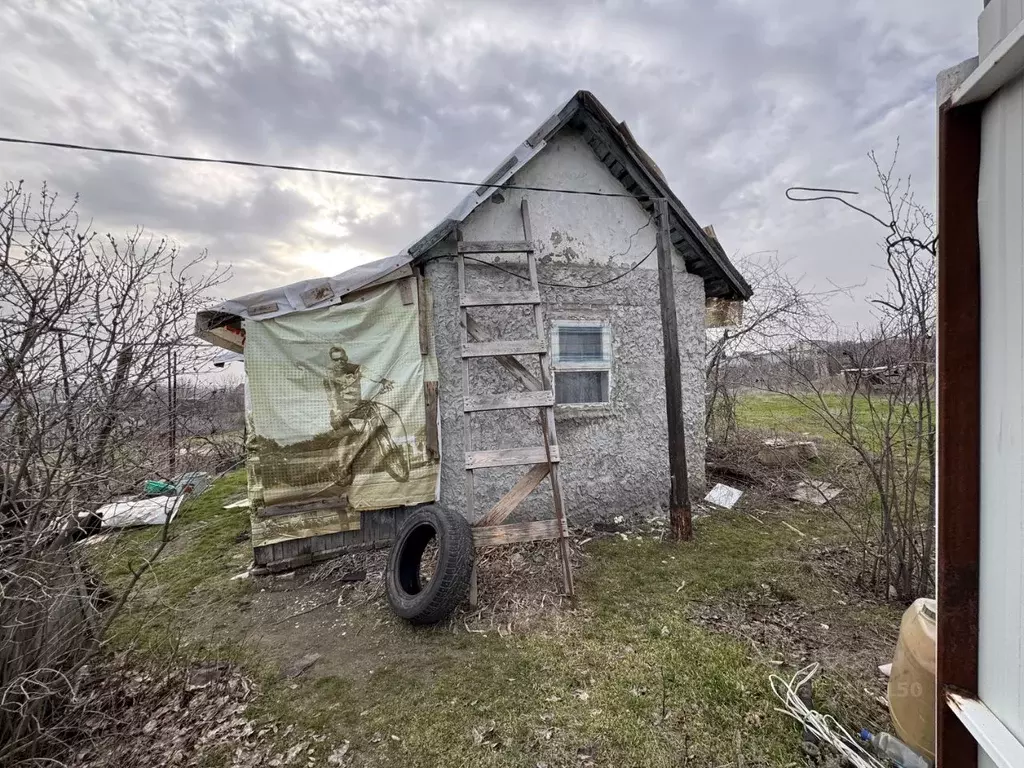 Дом в Волгоградская область, Волгоград 31-я линия (15 м) - Фото 1