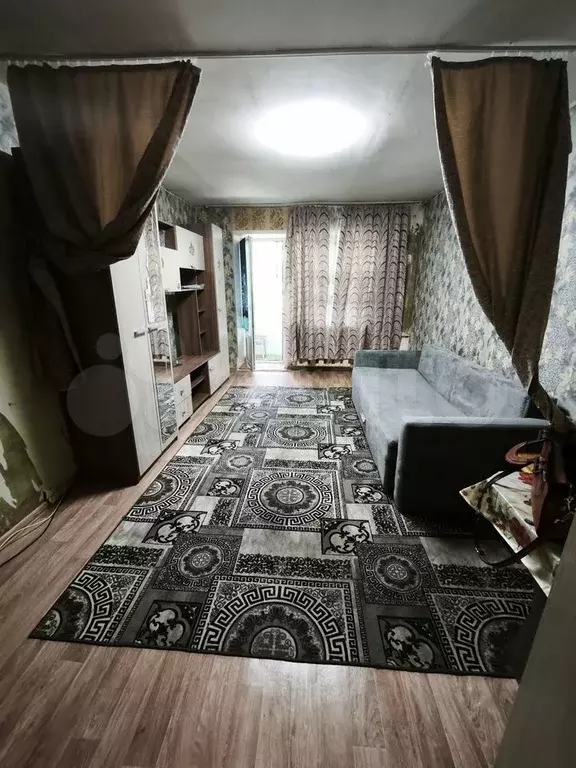 Комната 18 м в 5-к., 2/4 эт. - Фото 0