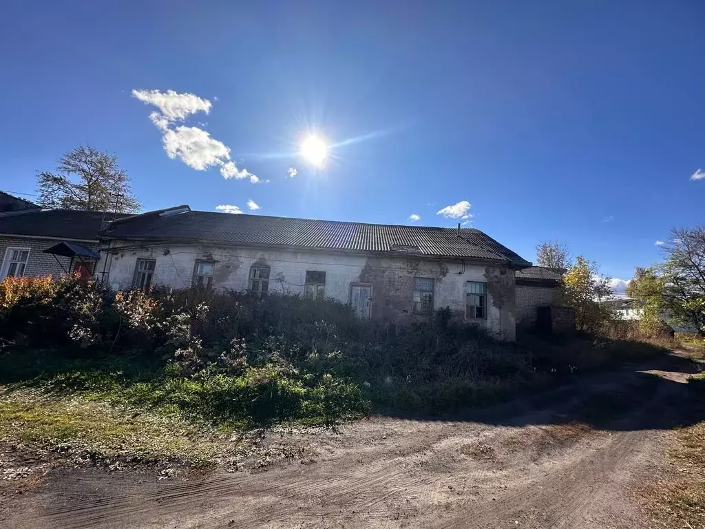 Дом в Ярославская область, Любим ул. Набережная реки Обноры, 5 (100 м) - Фото 1