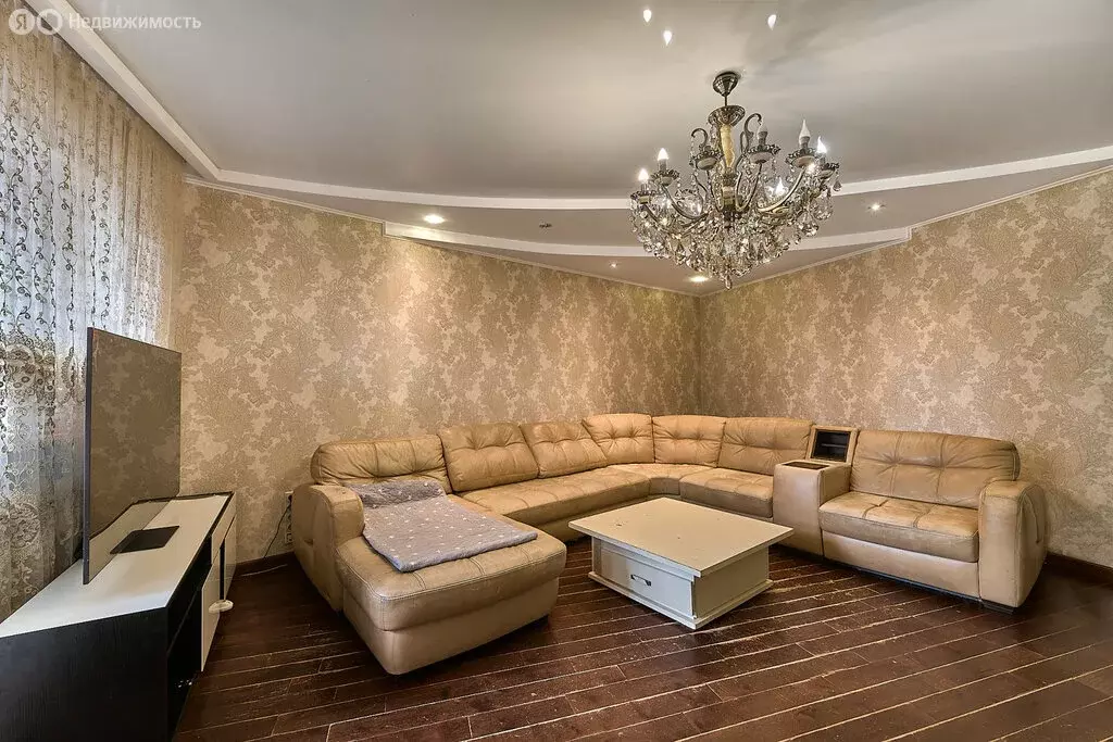 3-комнатная квартира: Обнинск, проспект Маркса, 83 (94 м) - Фото 0