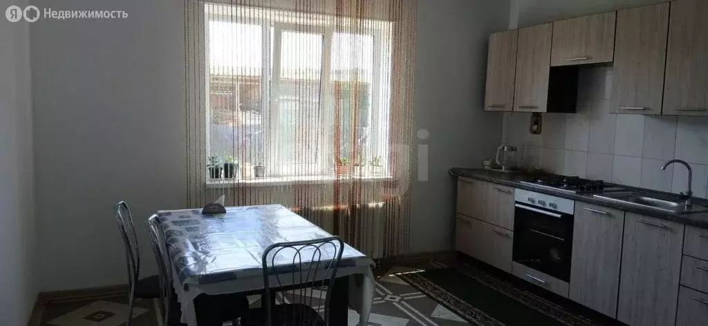 Дом в село Подлужное, улица Калинина (86 м) - Фото 1