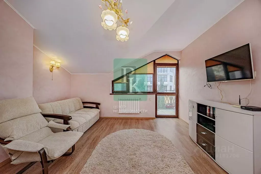 2-к кв. Севастополь ул. Степаняна, 10А (74.0 м) - Фото 1