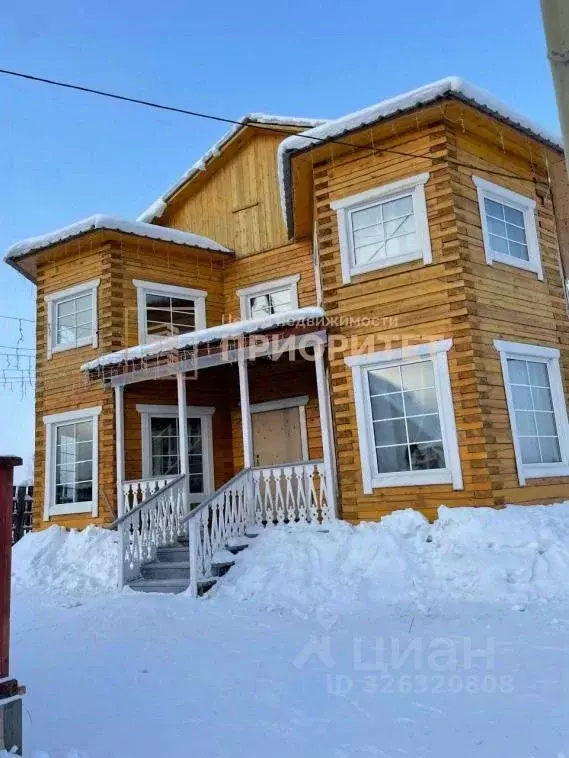 Дом в Саха (Якутия), Якутск пер. Охотников, 12 (160 м) - Фото 1