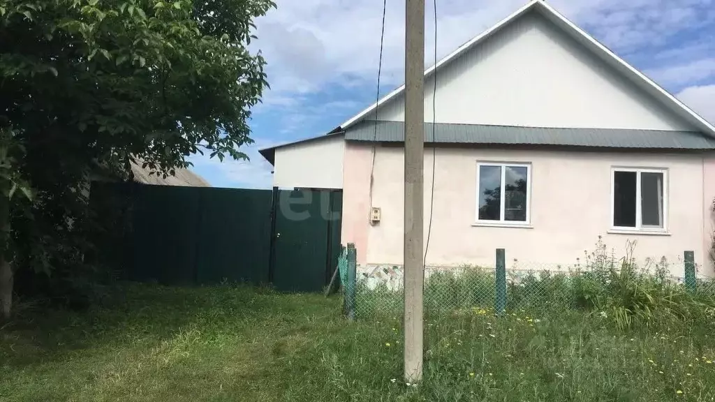 Дом в Белгородская область, Поселок Красная Яруга городское поселение, ... - Фото 0