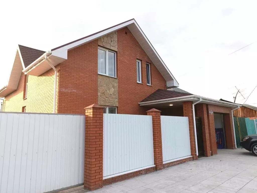 Дом в Омская область, Омск Осоавиахимовская ул. (188 м) - Фото 2