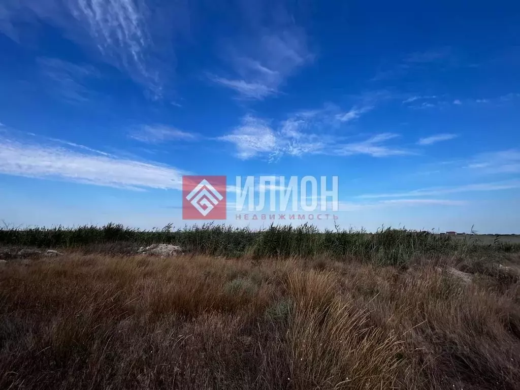 Участок в Крым, Феодосия ул. Вити Коробкова (10.0 сот.) - Фото 2