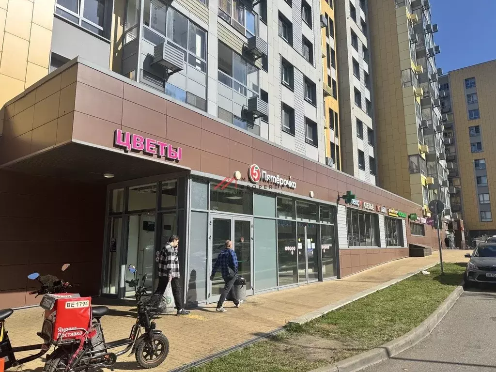 Торговая площадь в Москва Барвихинская ул., 6 (50 м) - Фото 1