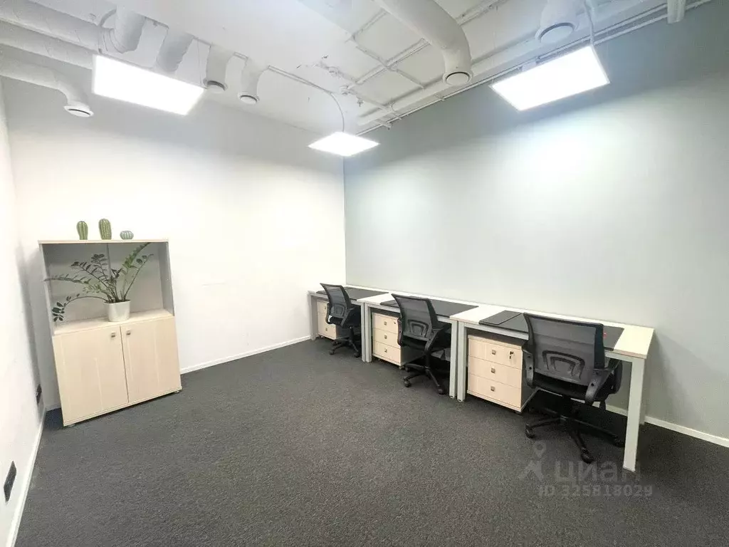 Офис в Москва ул. Академика Варги, 8к1с1 (5 м) - Фото 1