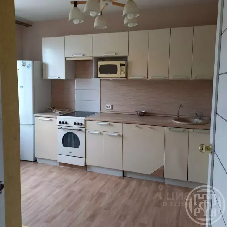 Помещение свободного назначения в Санкт-Петербург пос. Шушары, ул. ... - Фото 1