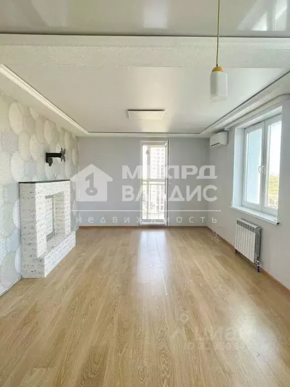 2-к кв. Омская область, Омск ул. Крупской, 13/4 (57.7 м) - Фото 1